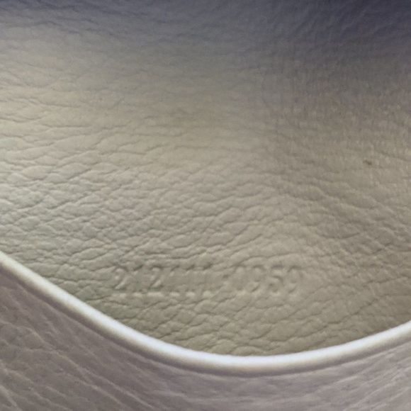 💥PRICE DROP💥Gucci Key Holder/Wallet #145*** - Picture 5 of 5